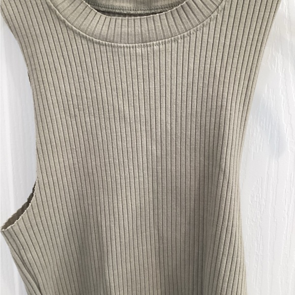 Sleeveless Ribbed Knit Top - Aerie - Picture 4 of 8